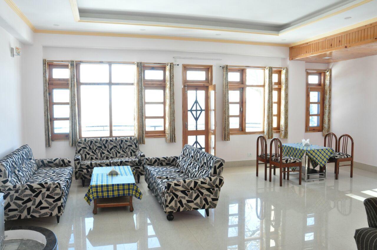 Sara Hotel Nārkanda Exterior foto
