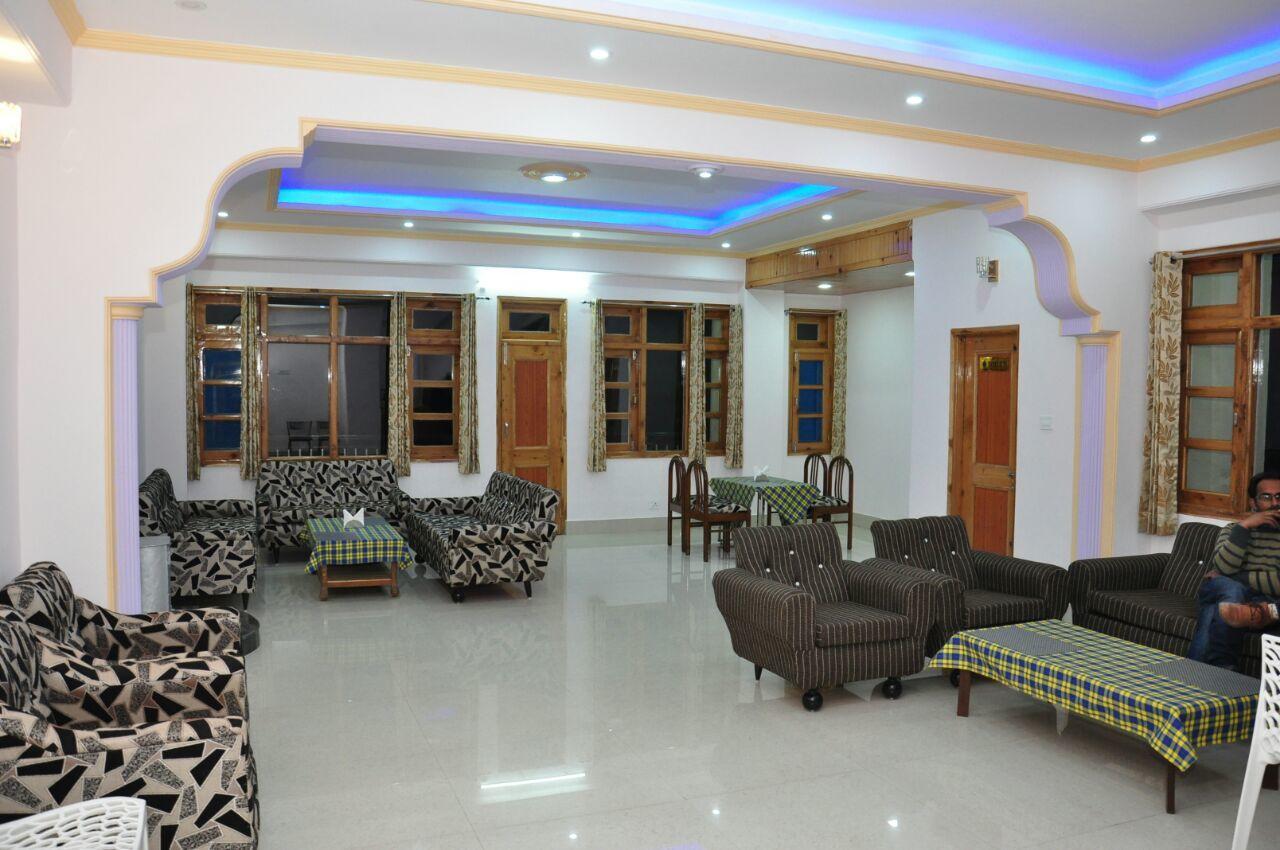 Sara Hotel Nārkanda Exterior foto